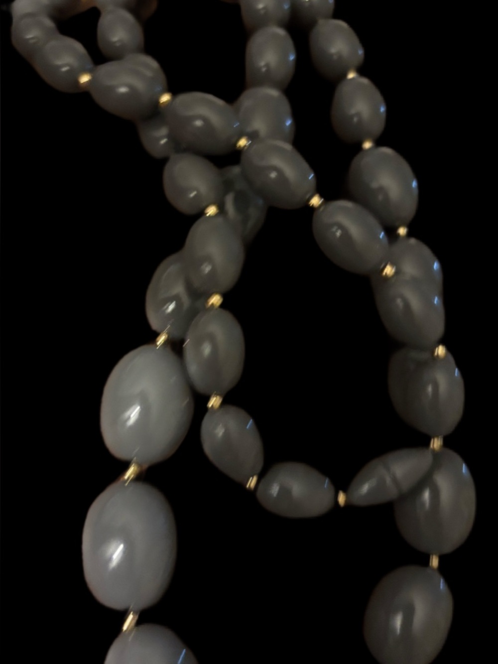 Vintage Graduated Gray Lucite Bead Necklace